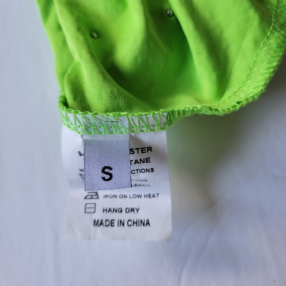 Small Charming Bunny Lime Green Skirt. - Picture 5 of 6